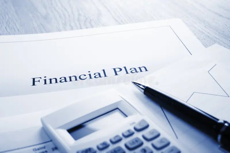 How to Create a Comprehensive Financial Plan in 7 Simple Steps